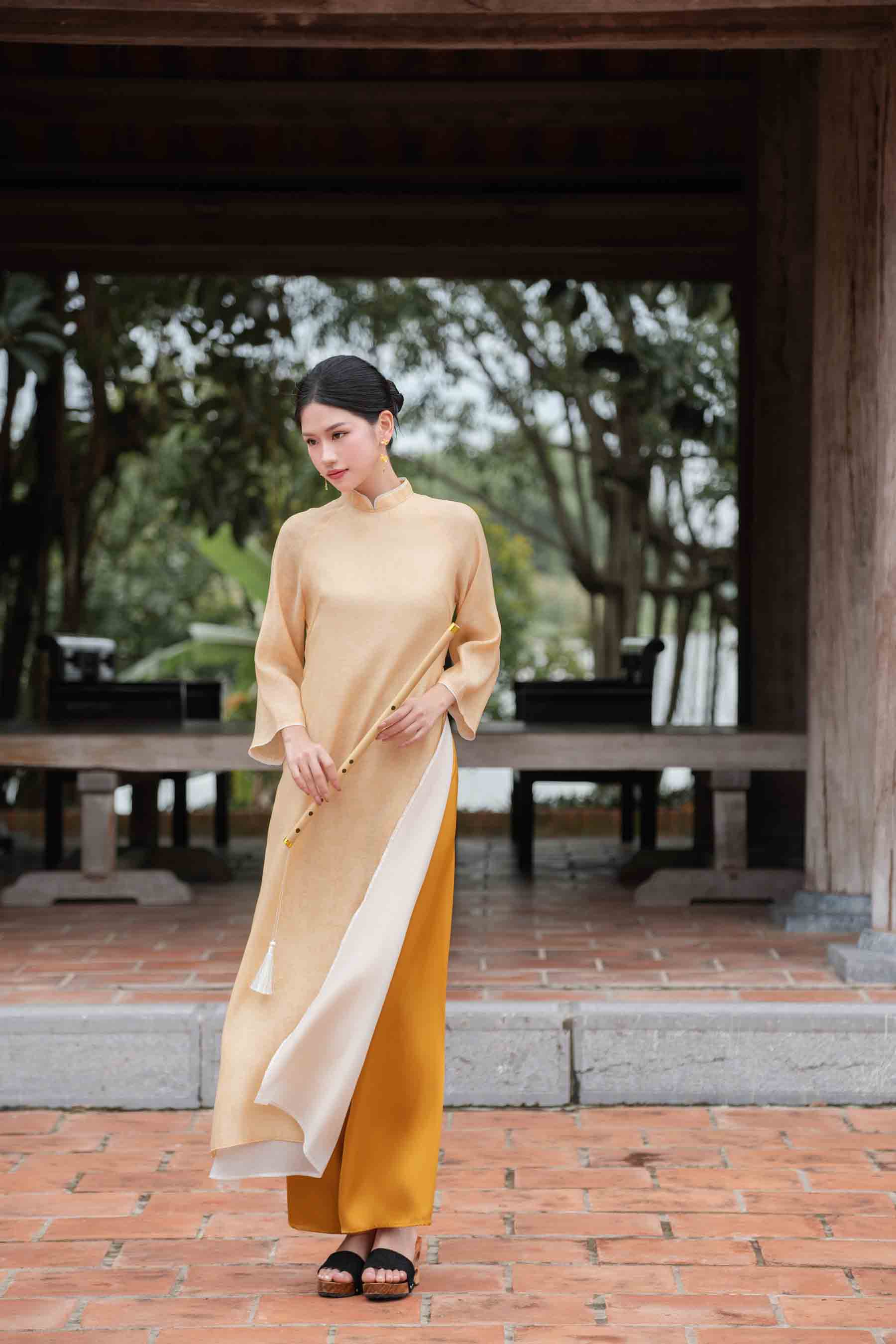 BST Mộc Miên: Vàng Nhạt
