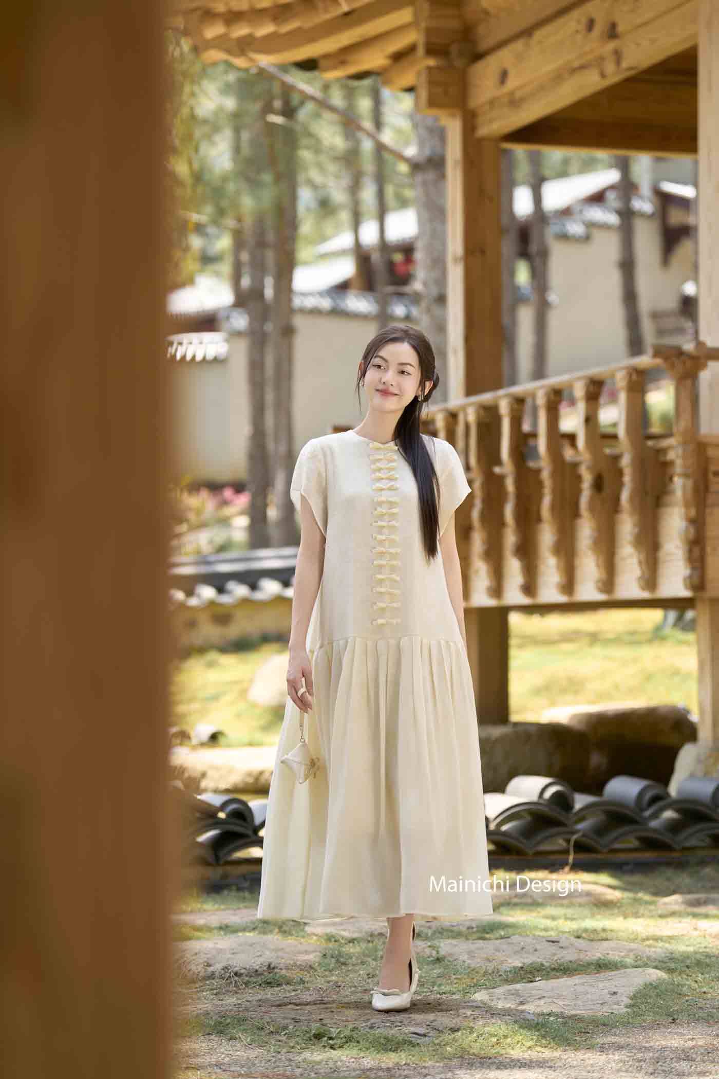 Váy thiết kế Hạ Vũ