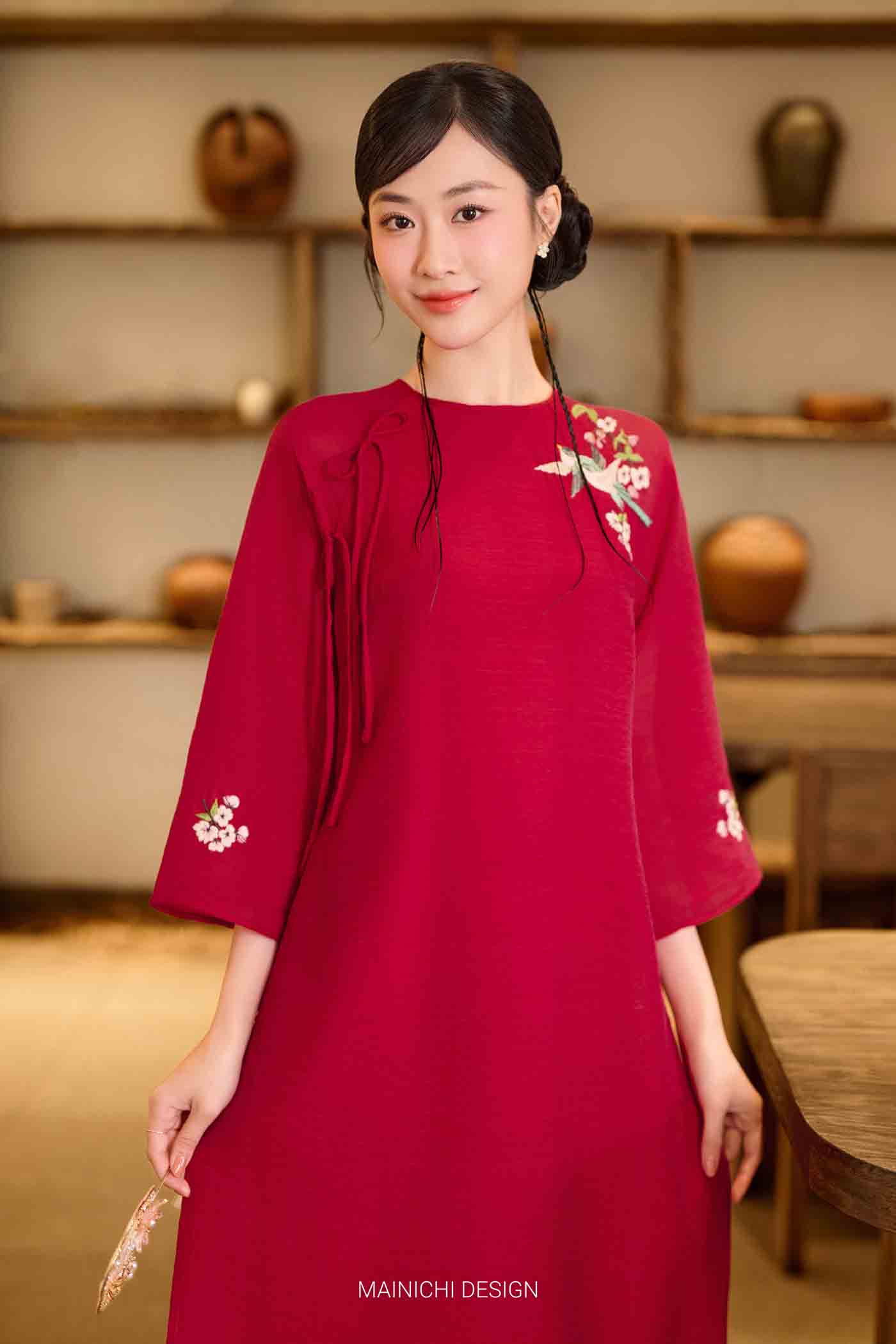 BST Tiêu Lạc áo dài đỏ